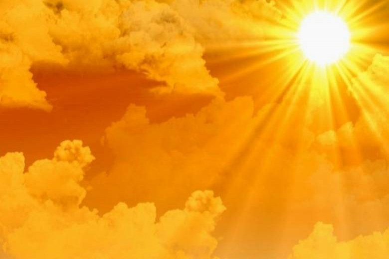 الطقس: أجواء حارة في معظم المناطق 